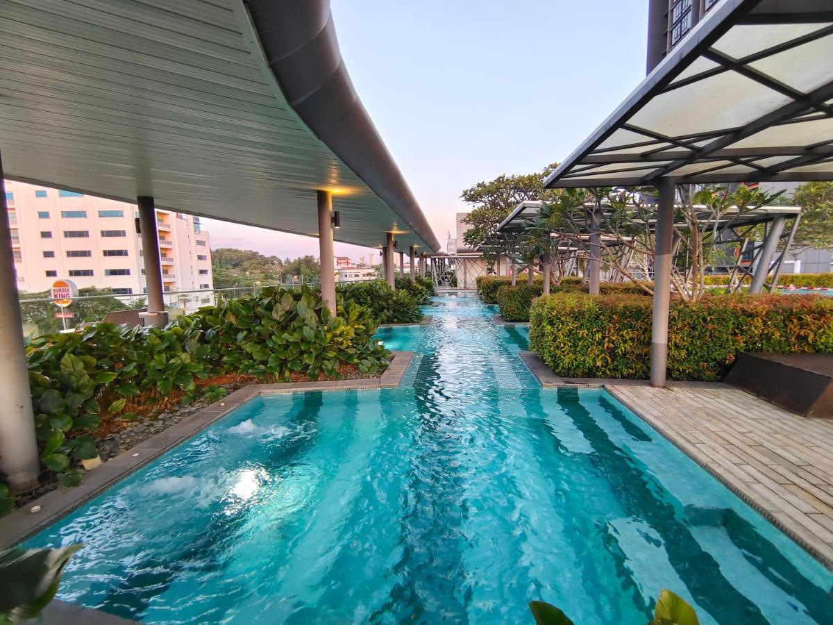 Kanvas Soho Cyberjaya/Netflix/Gym/Jacuzzi/Klia Exterior photo